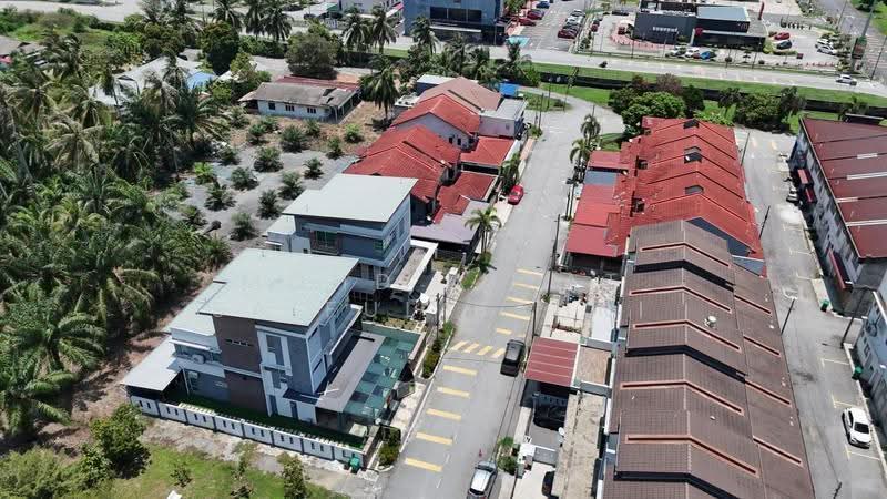 Bungalow House for Sale in Kuala Selangor (Selangor) - Mohd Aizat Saiful Bahri - Exterior - PropertyGuru.com.my