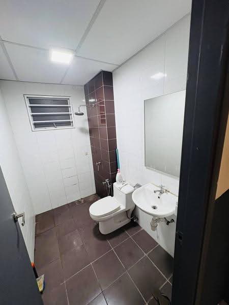 Pangsapuri untuk Disewa di Residensi Alam Damai (PR1MA @ Alam Damai) - Basri Munir - Bathroom - PropertyGuru.com.my
