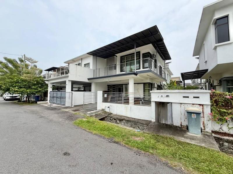 Rumah Berkembar untuk Dijual di Bandar Saujana Putra (Tanjong Duabelas) - Hairi Halim - PropertyGuru.com.my