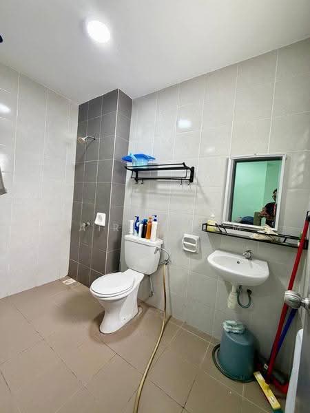 Rumah Berkembar untuk Dijual di Bandar Saujana Putra (Tanjong Duabelas) - Hairi Halim - PropertyGuru.com.my