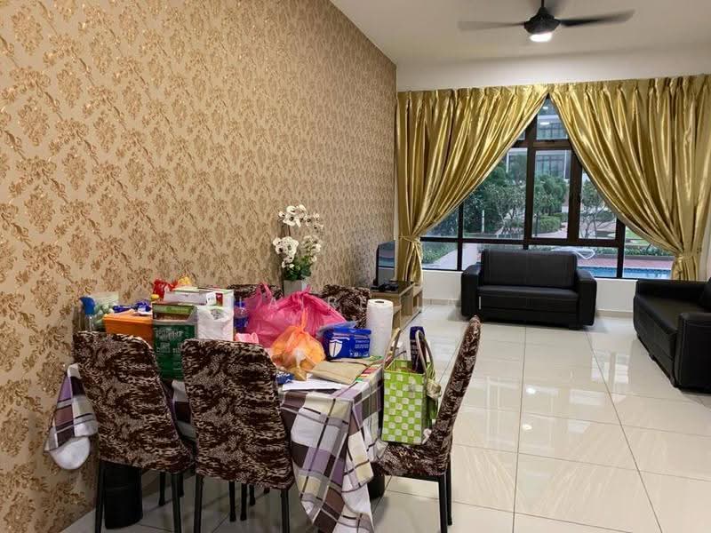 Kediaman Servis untuk Disewa di D'Summit Residences - Claire Lai - Living Room - PropertyGuru.com.my