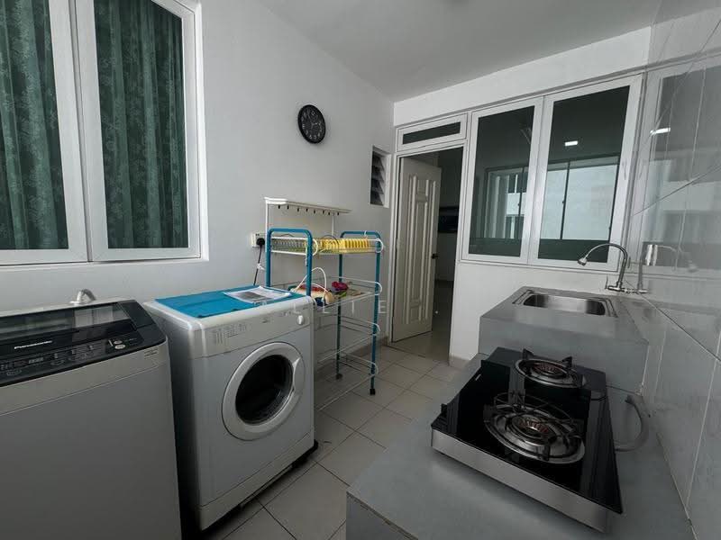 Condominium for Rent at Subang Parkhomes - Allie . - Wet kitchen - PropertyGuru.com.my