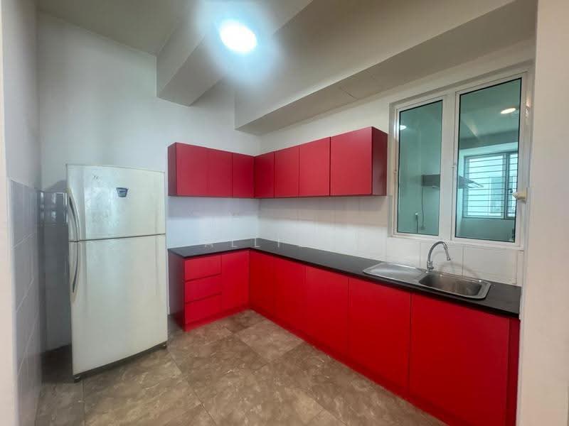 Condominium for Rent at Subang Parkhomes - Allie . - Kitchen - PropertyGuru.com.my