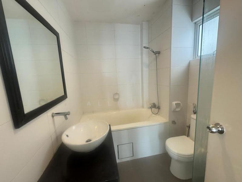 Condominium for Rent at Subang Parkhomes - Allie . - Bathroom - PropertyGuru.com.my