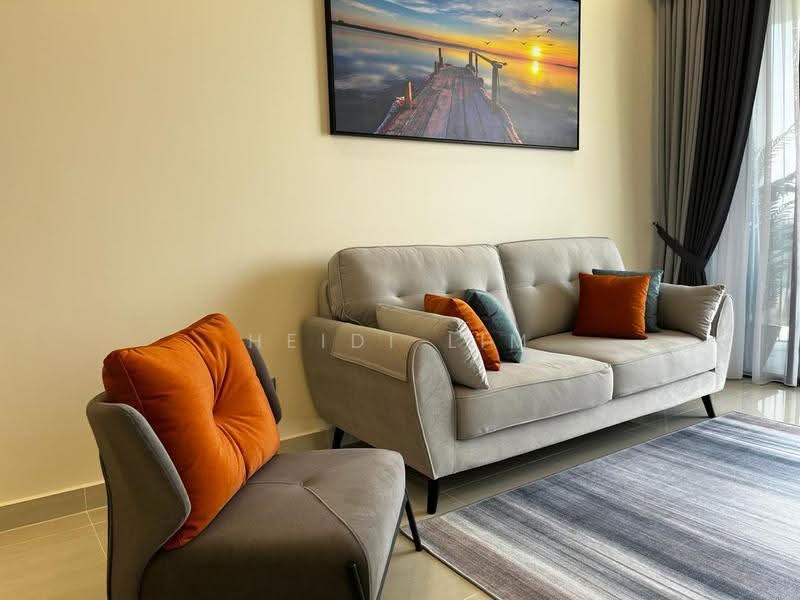 Kediaman Servis untuk Disewa di Senada Residence @ KLGCC Resort - Heidi Lim - Living Room - PropertyGuru.com.my