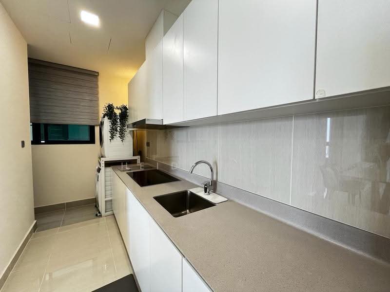 Kediaman Servis untuk Disewa di Senada Residence @ KLGCC Resort - Heidi Lim - Kitchen - PropertyGuru.com.my