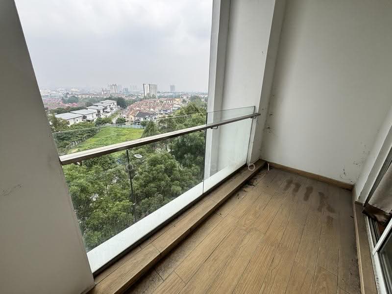 Kondominium untuk Dijual di Seri Puteri Hills Town Villa & Condominium - Jolin Choi - Balcony - PropertyGuru.com.my