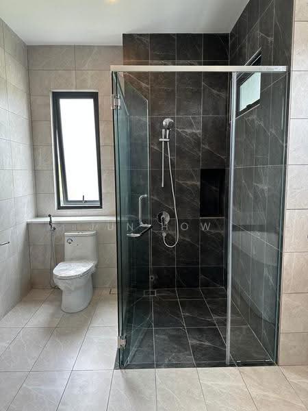 Rumah Banglo untuk Dijual di Telok Panglima Garang (Selangor) - Jun How - Bathroom - PropertyGuru.com.my