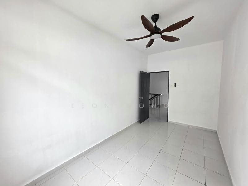 2-storey Terraced House for Sale in Taman Scientex Rawang (Rawang) - LEON WONG - Interior - PropertyGuru.com.my