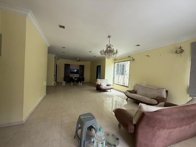 Rumah Berkembar untuk Dijual di Kota Damansara (Selangor) - Robin Tchong - Living Room - PropertyGuru.com.my