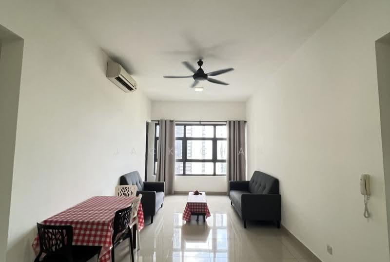 Kondominium untuk Disewa di Lakeville Residence - Jack Chan - Living Room - PropertyGuru.com.my