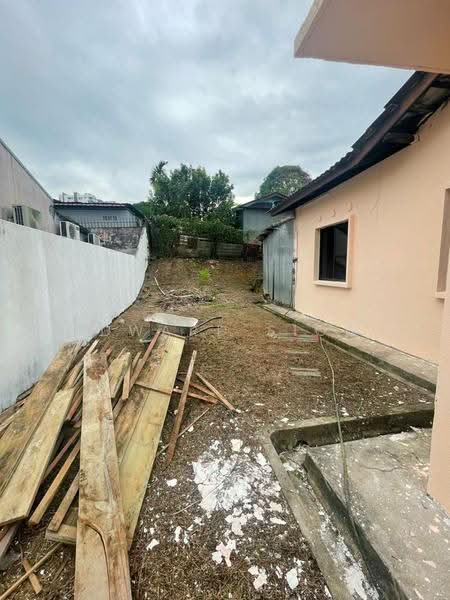 Rumah Banglo untuk Dijual di Taman Kebun Teh (Johor Bahru) - Edward Siow - Exterior - PropertyGuru.com.my