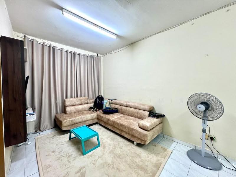 Flat for Sale at Lestari Apartment - Nazrin Hakimin - Living Room - PropertyGuru.com.my