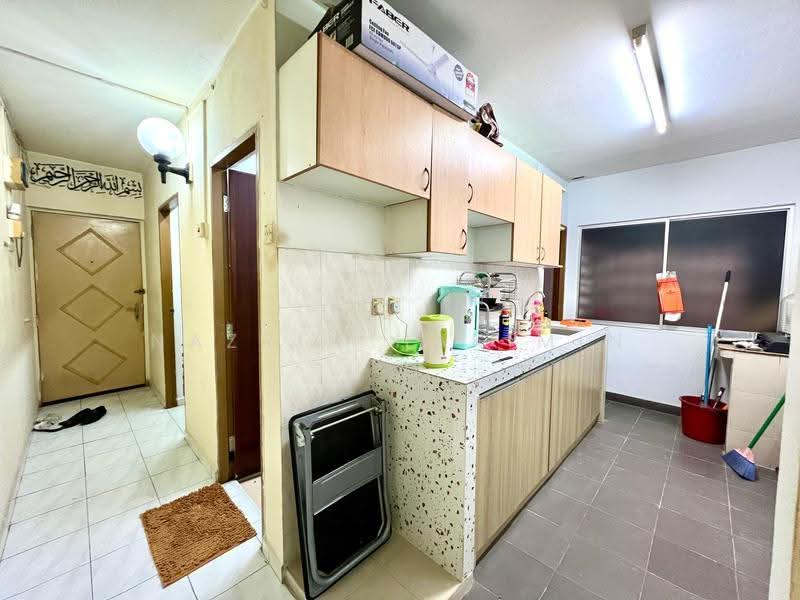 Flat for Sale at Lestari Apartment - Nazrin Hakimin - Kitchen - PropertyGuru.com.my