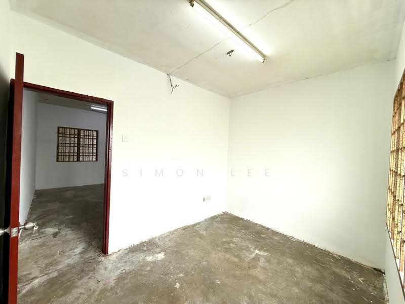 Flat for Sale at Bandar Bukit Tinggi 2 Flat - Simon Lee - Interior - PropertyGuru.com.my