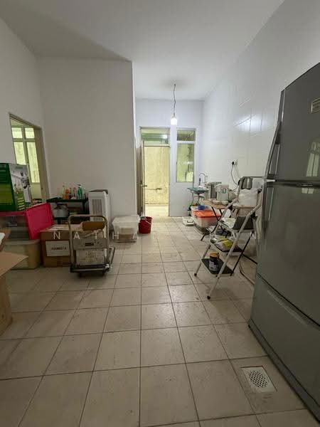 Semi-Detached House for Sale in Taman Kulai Utama (Kulai) - Nathan Chan - Kitchen - PropertyGuru.com.my