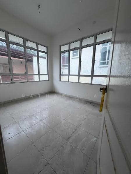 Semi-Detached House for Sale in Taman Kulai Utama (Kulai) - Nathan Chan - Interior - PropertyGuru.com.my