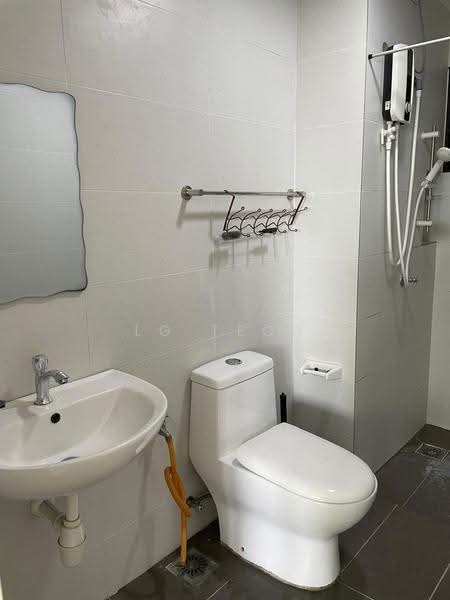 Service Residence for Rent at Sk One Residence - LG Teoh - Bathroom - PropertyGuru.com.my