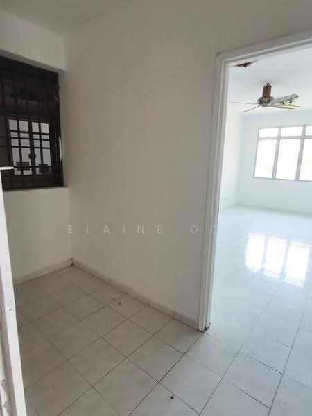 Condominium for Sale at Azuria Condominium - Elaine Ooi - Interior - PropertyGuru.com.my