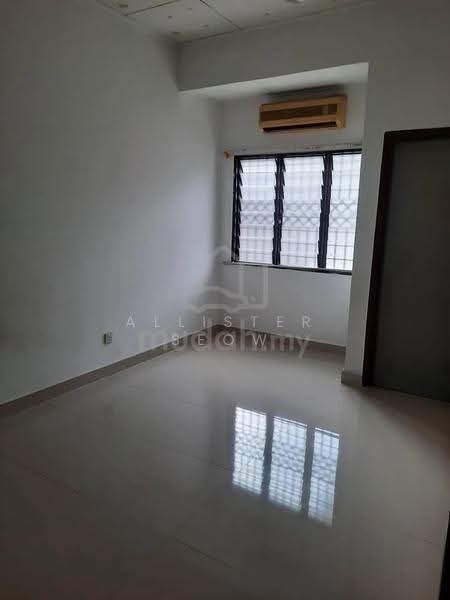 2-storey Terraced House for Rent in Kota Kemuning (Shah Alam) - Allister Seow - Interior - PropertyGuru.com.my