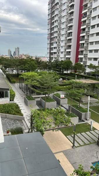 Kediaman Servis untuk Dijual di Koi Kinrara - CHAI MY - Exterior - PropertyGuru.com.my