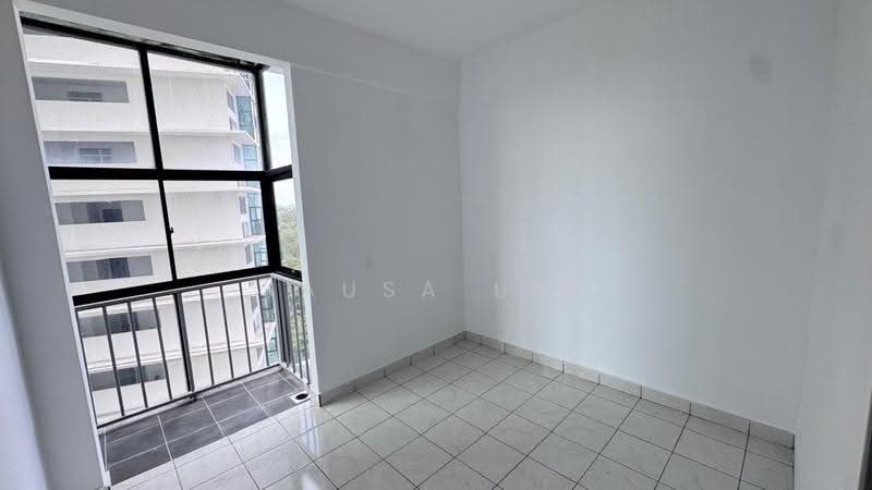 Apartment for Sale at Residensi Larkin Indah - Sausa Lee - Balcony - PropertyGuru.com.my