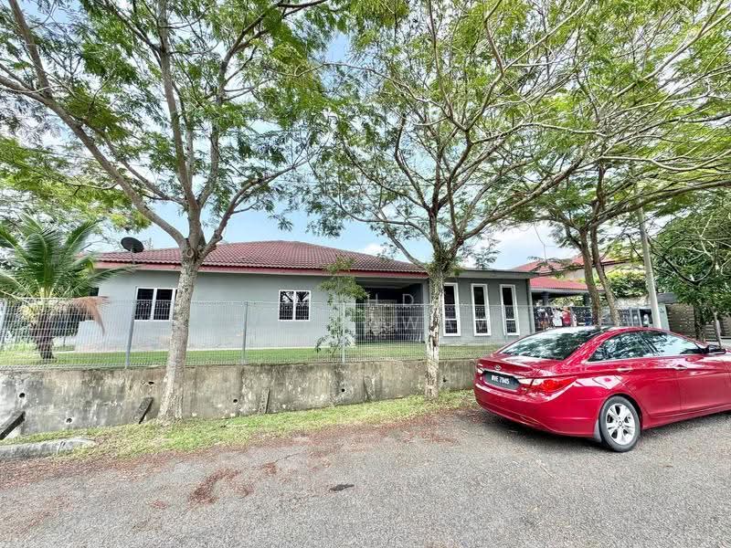 Bungalow House for Sale in Kota Perdana (Seri Kembangan) - Muhd Khairulnawawi Kamaruddin - Exterior - PropertyGuru.com.my
