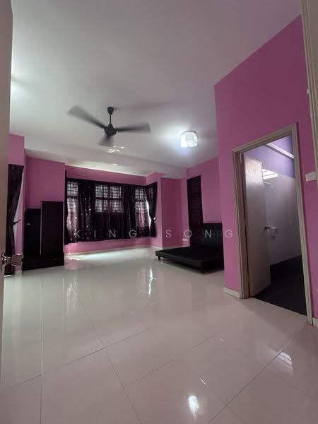 Rumah Berkembar untuk Dijual di Taman Rembia Perkasa (Rembia) - King Song - Bedroom - PropertyGuru.com.my