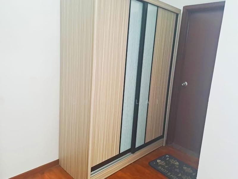 Pangsapuri untuk Dijual di Molek Pine 2 - Chloe Lai - PropertyGuru.com.my