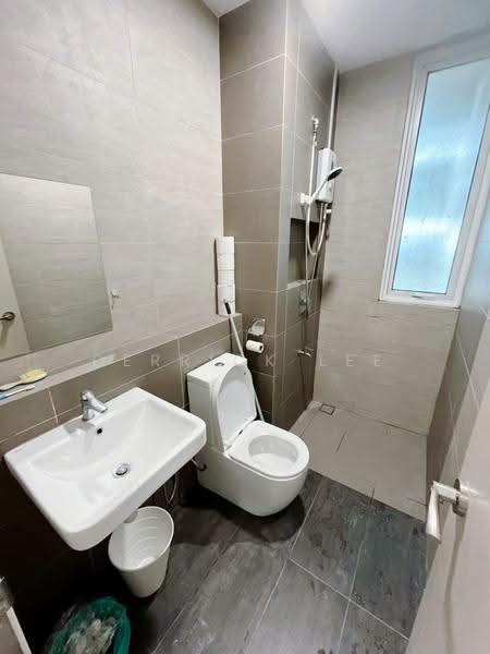Service Residence for Rent at Rica Residence - Derrick Lee - Master Bathroom - PropertyGuru.com.my