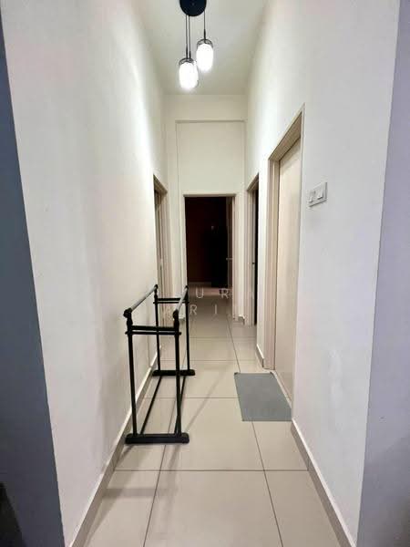 Condominium for Rent at Riverdale @ Usj One Park - Azura Hariri - Corridor - PropertyGuru.com.my