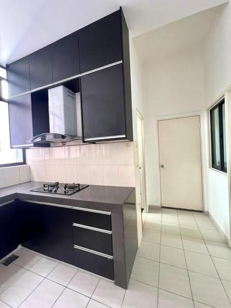 Condominium for Rent at Riverdale @ Usj One Park - Azura Hariri - Kitchen - PropertyGuru.com.my
