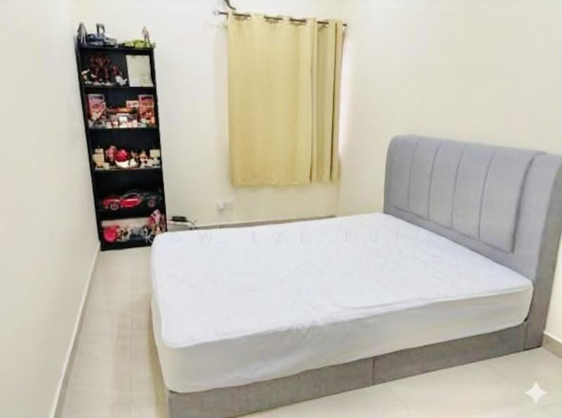 2-storey Terraced House for Sale in Taman Universiti Indah (Seri Kembangan) - Kow Tze Fui - Bedroom - PropertyGuru.com.my