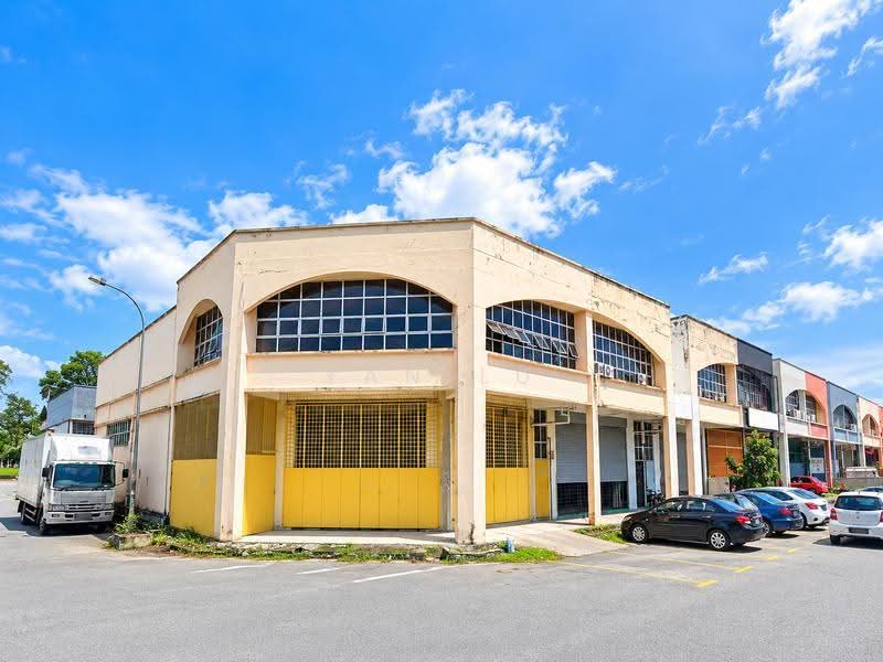 Kedai / Pejabat untuk Disewa di Bandar Pinggiran Subang (Shah Alam) - Yan Lu - Exterior - PropertyGuru.com.my