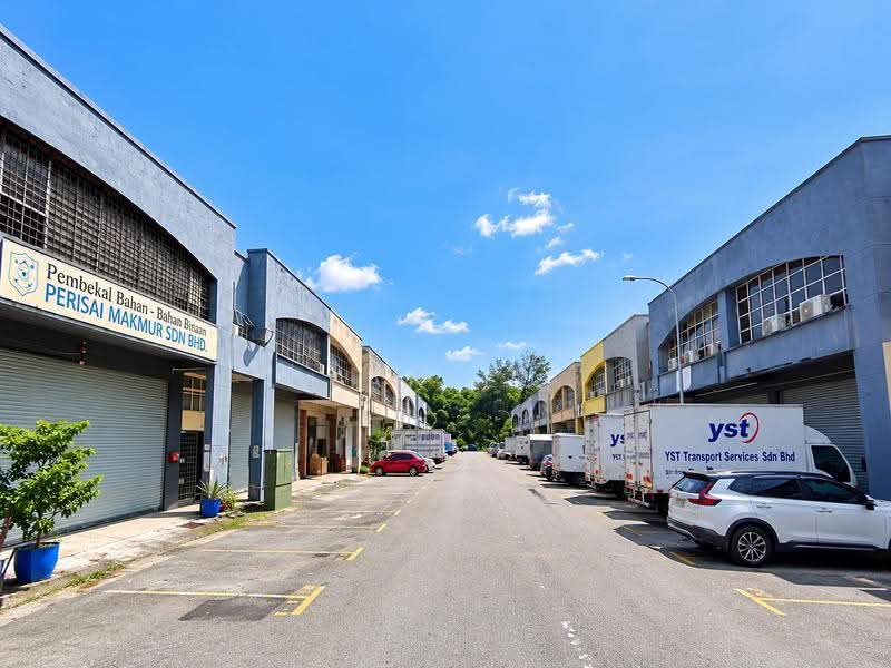 Kedai / Pejabat untuk Disewa di Bandar Pinggiran Subang (Shah Alam) - Yan Lu - PropertyGuru.com.my