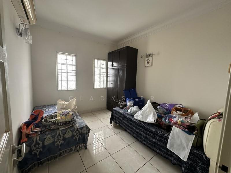 Condominium for Sale at Aseana Puteri - Cladys Er - Bedroom - PropertyGuru.com.my