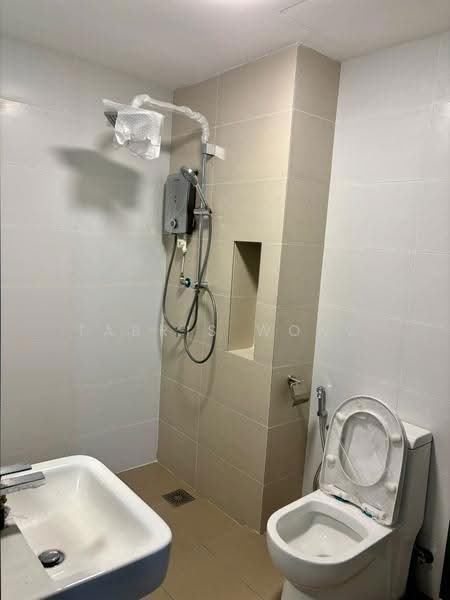 Kediaman Servis untuk Disewa di TRIO By Setia - Tabris Wong - Bathroom - PropertyGuru.com.my
