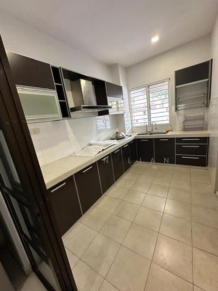 Terraced House for Sale in Bandar Bukit Puchong (Puchong) - Kelvin Lian - Kitchen - PropertyGuru.com.my
