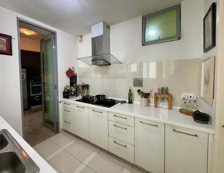 Condominium for Sale at Kiaramas Danai - Cameron Daniels - Kitchen - PropertyGuru.com.my
