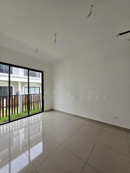 Terraced House for Rent in Setia Safiro (Cyberjaya) - Mohd Aizat Saiful Bahri - Living Room - PropertyGuru.com.my
