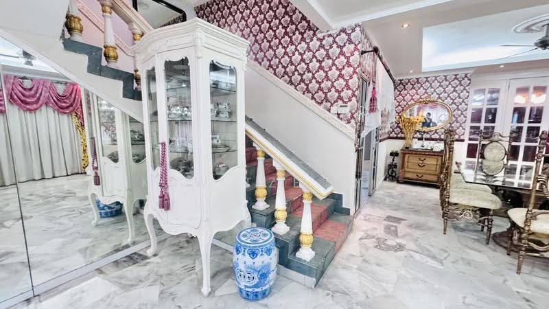 Semi-Detached House for Sale in Taman Universiti Indah (Seri Kembangan) - Kow Tze Fui - Interior - PropertyGuru.com.my