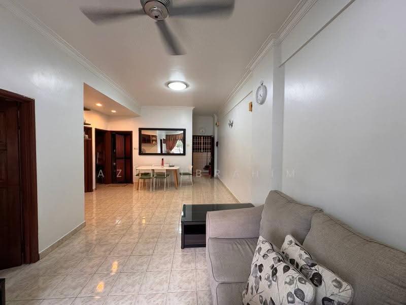 Pangsapuri untuk Dijual di Pandan Court - Azli Ibrahim - Living Room - PropertyGuru.com.my