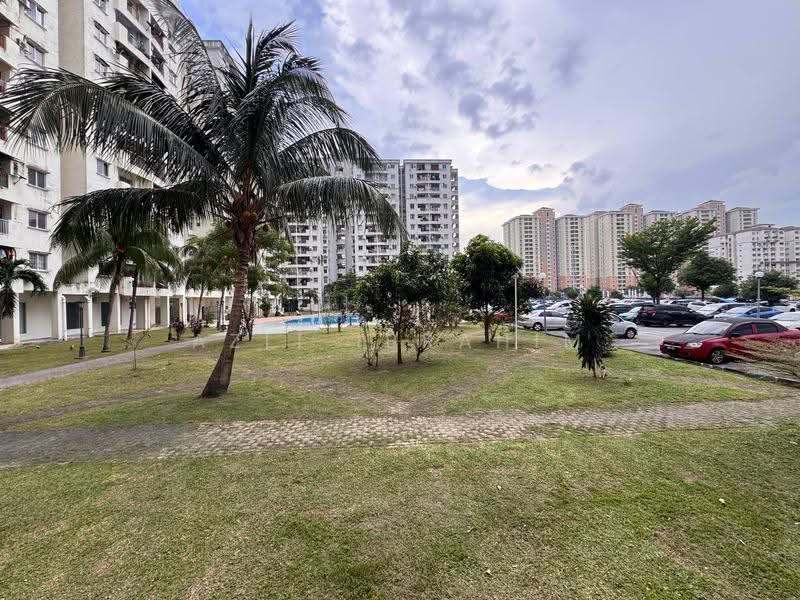 Pangsapuri untuk Dijual di Pandan Court - Azli Ibrahim - Exterior - PropertyGuru.com.my