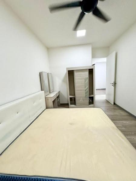 Kediaman Servis untuk Disewa di United Point (Residensi Berpadu) - Rex Tan - Bedroom - PropertyGuru.com.my