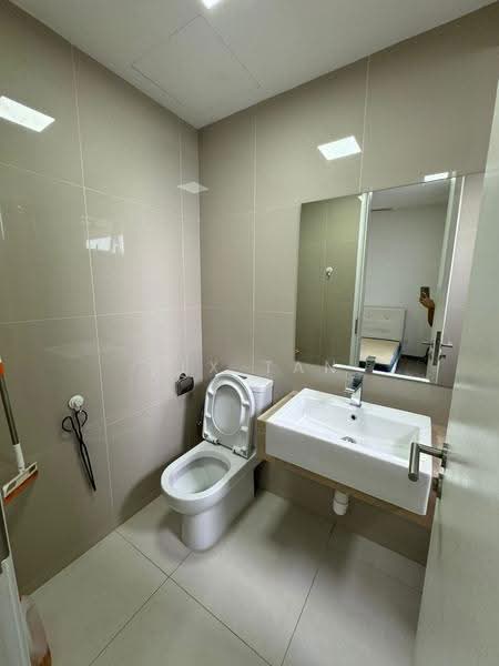 Kediaman Servis untuk Disewa di United Point (Residensi Berpadu) - Rex Tan - Bathroom - PropertyGuru.com.my