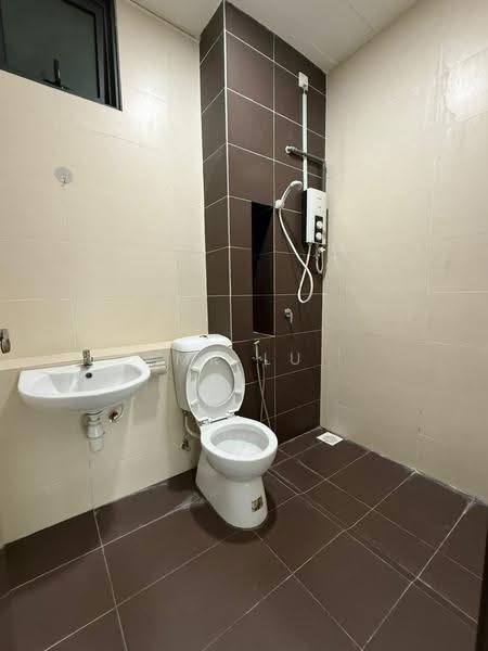 Kediaman Servis untuk Disewa di 8Scape Residence @ Sutera - Mr Lu - Bathroom - PropertyGuru.com.my
