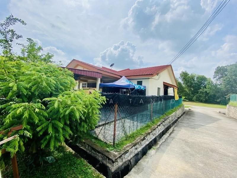 Terraced House for Sale in Seremban (Negeri Sembilan) - Rosniza Tanidi - Exterior - PropertyGuru.com.my
