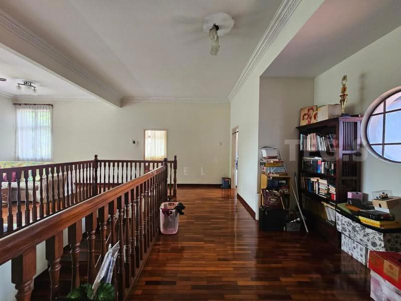 Rumah Banglo untuk Dijual di Bukit Rimau (Shah Alam) - Daniel Kok - Corridor - PropertyGuru.com.my
