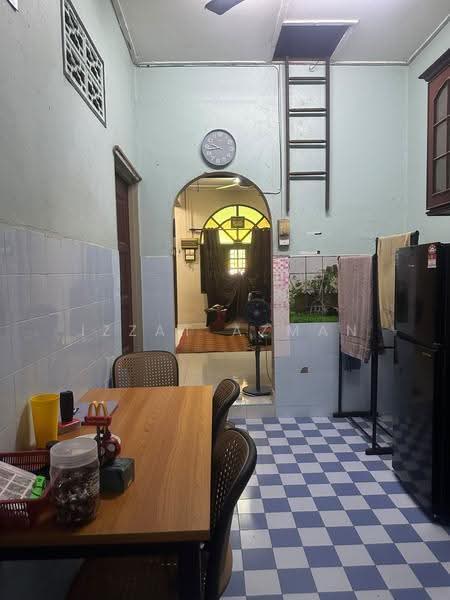 1-storey Terraced House for Sale in Gong Badak (Kuala Nerus) - Izzat Azman - Kitchen - PropertyGuru.com.my