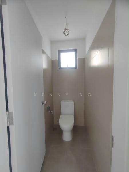 Kedai untuk Disewa di Glenmarie Cove (Klang) - Kenny Ng - Bathroom - PropertyGuru.com.my